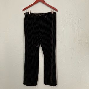 Express *
L- Velour black w silver stripe pants
